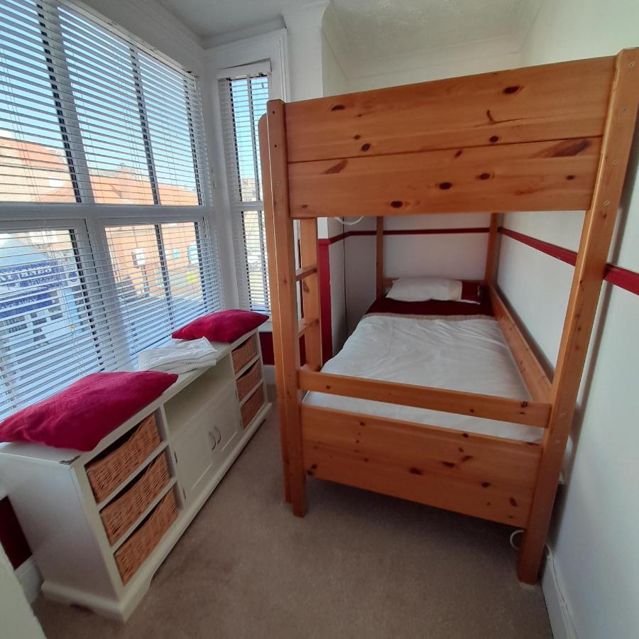 Bernards Hideout Apartment Cromer Exterior foto